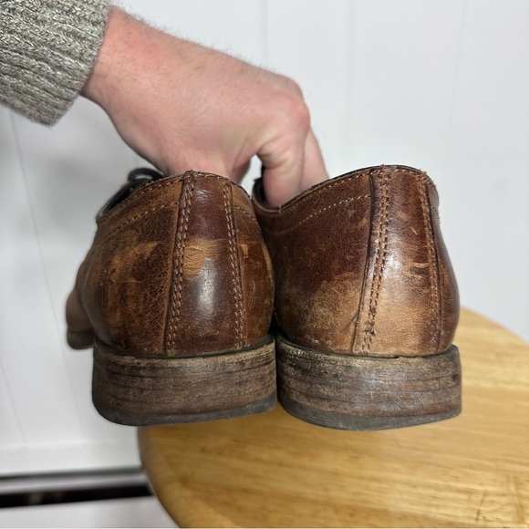 Frye Leather Distressed Cap Toe Oxford Shoes - Picture 8 of 11